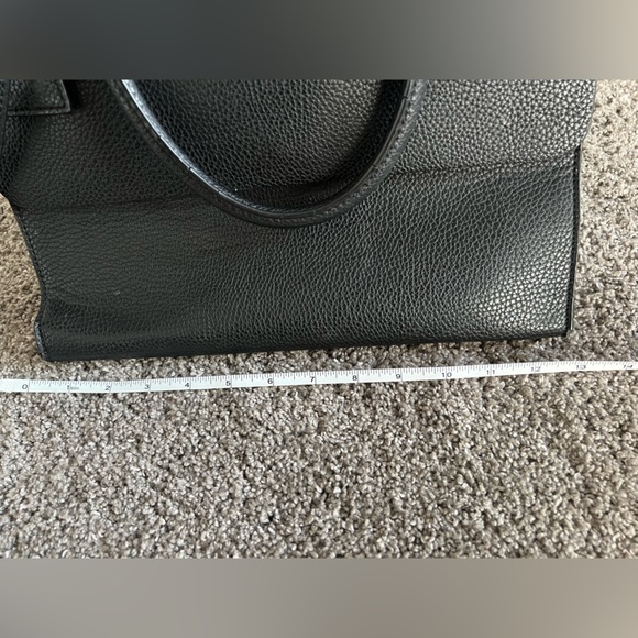 Guess satchel handbag - Picture 7 of 11